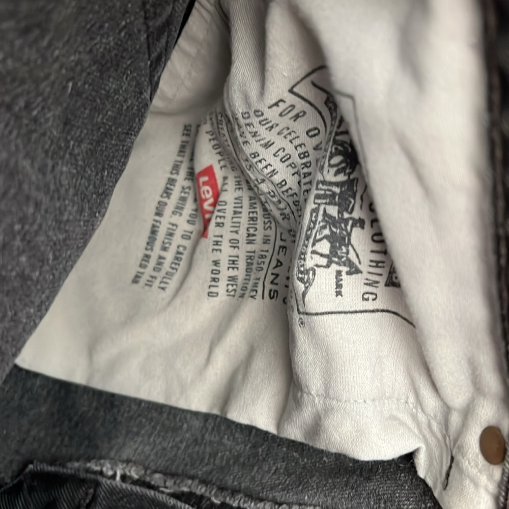 550 Levi’s 32x32 - Picture 11 of 12